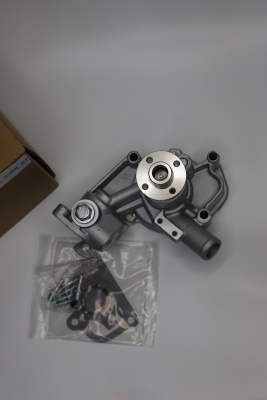 Помпа Yanmar - 486/482, SLX, SLXe, SL..